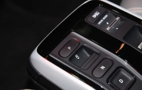 合資車企欲攪局新能源市場,東風(fēng)本田獵裝純電SUV獵光e:NS2上市