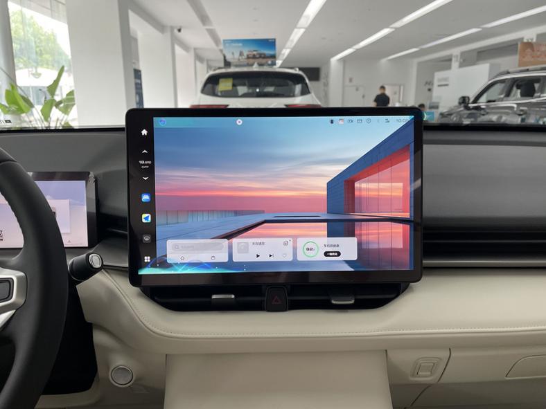 我不做大哥好多年,重回榜一有點難,全新哈弗H6實拍