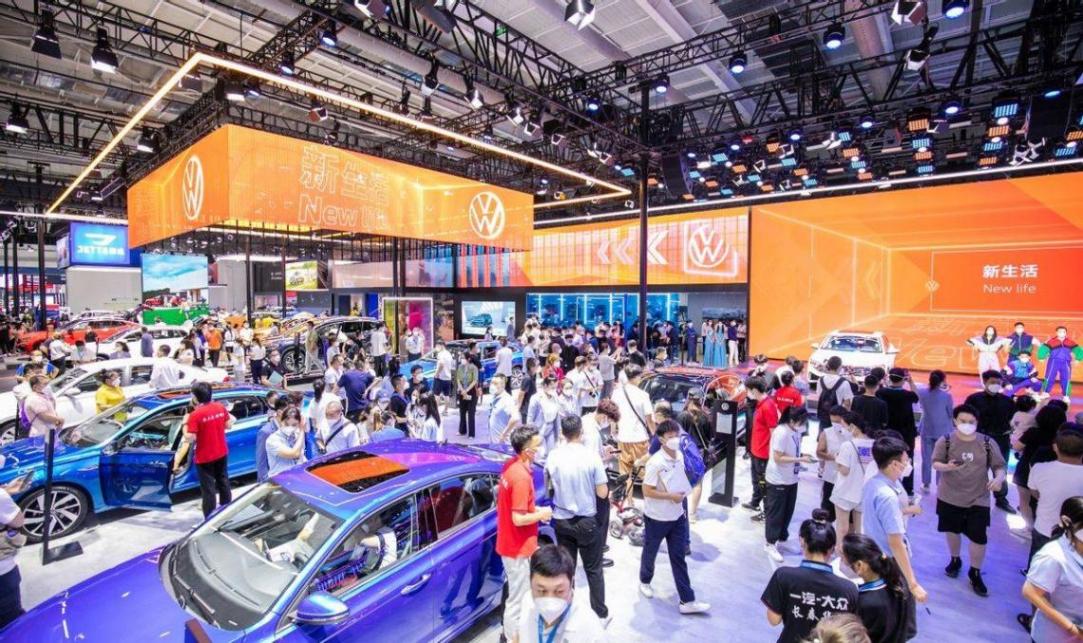 看展館變遷,品長春汽博會(huì)過往歷程