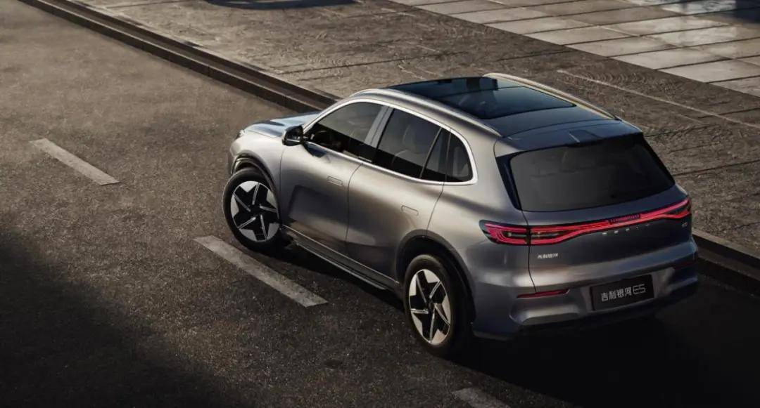 銀河E5:怎么去追銷量一哥?