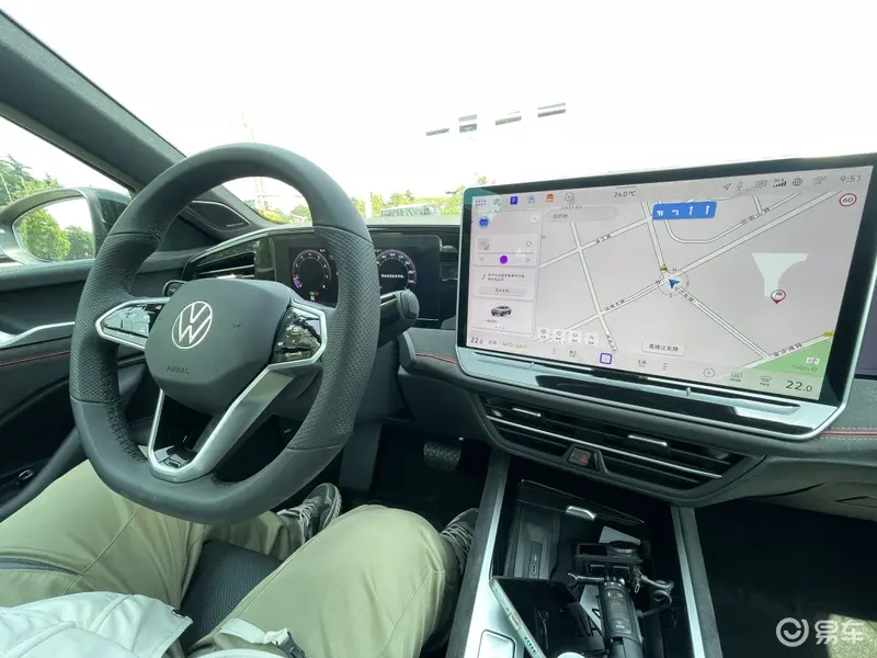 老樹新花:全新邁騰B9亮相昆明國際車展