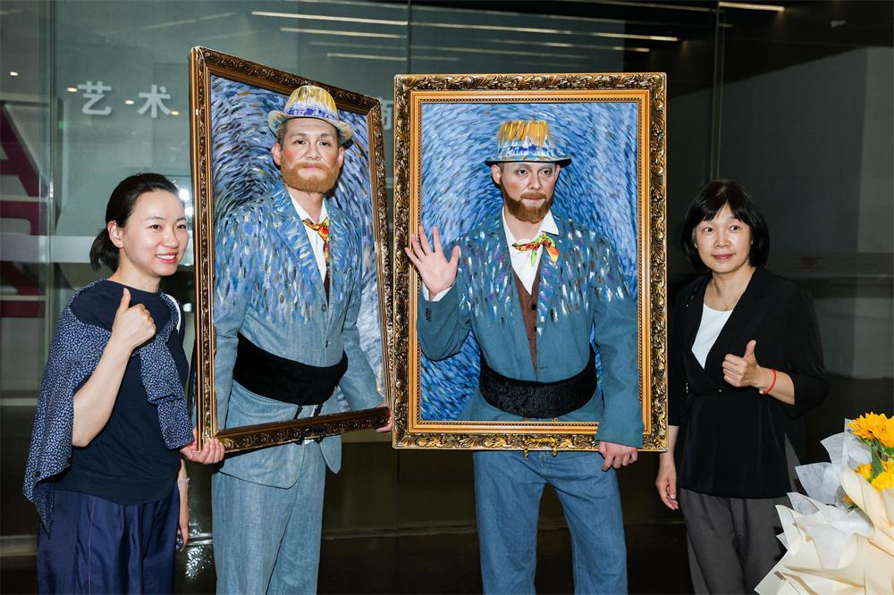 新版梵高紀錄片,“她”視角展現梵高畫作如何沖破時代