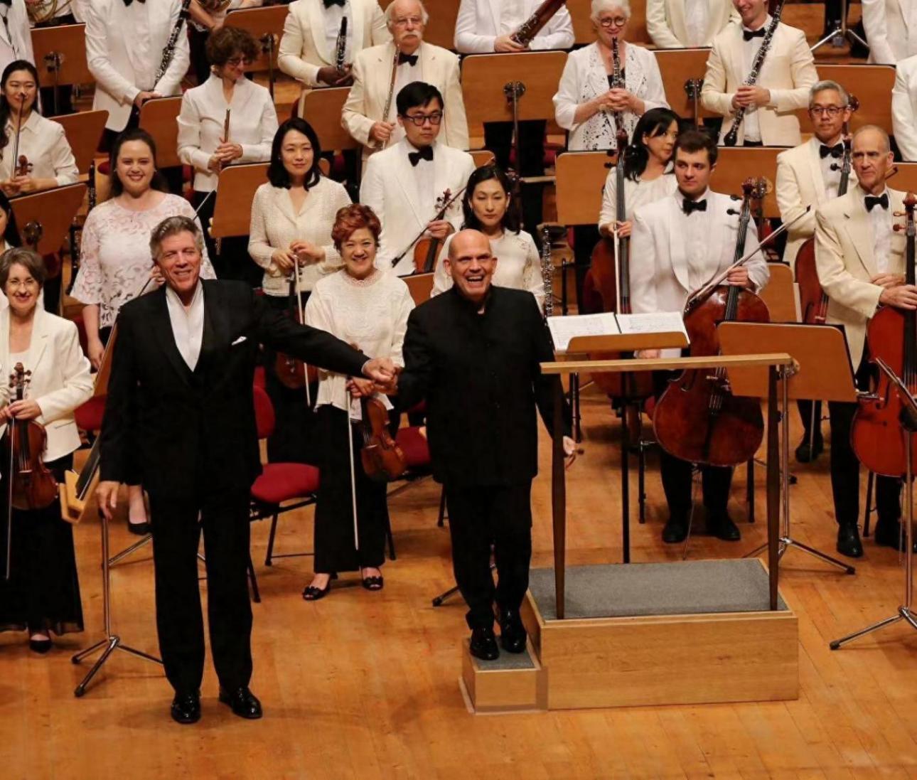 紐約愛樂回歸上海夏季音樂節,梵志登即將卸任紐愛和港樂
