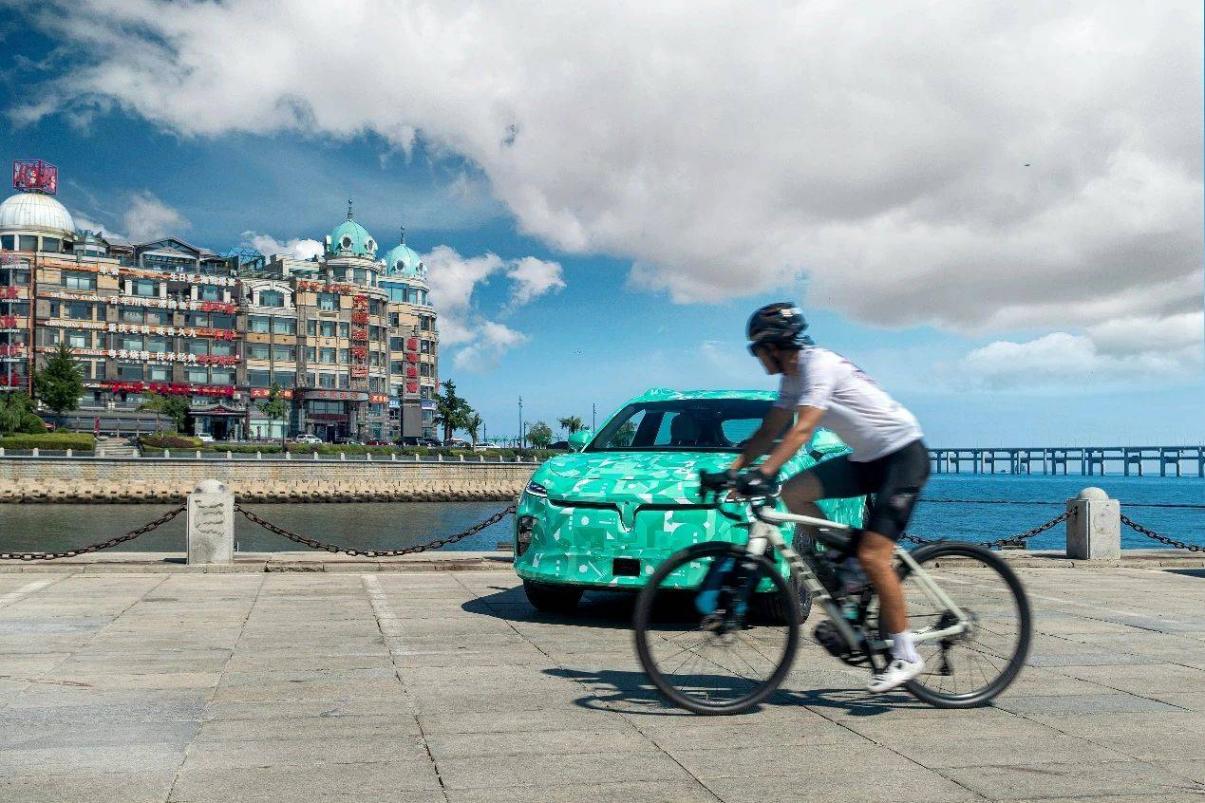 嵐圖知音更多諜照曝光:溜背式設計對打Model Y,主打年輕小家庭