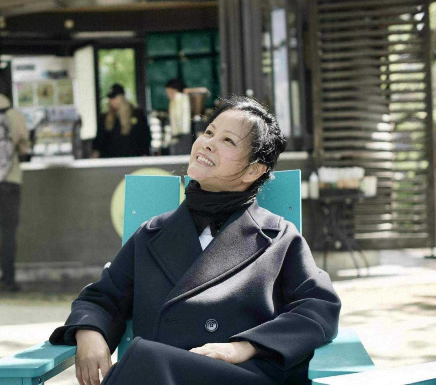 兩個(gè)盛可以《建筑倫理學(xué)》和《別人家的西瓜更甜》中分別看到這兩個(gè)她