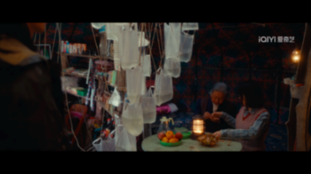 兩個(gè)盛可以《建筑倫理學(xué)》和《別人家的西瓜更甜》中分別看到這兩個(gè)她