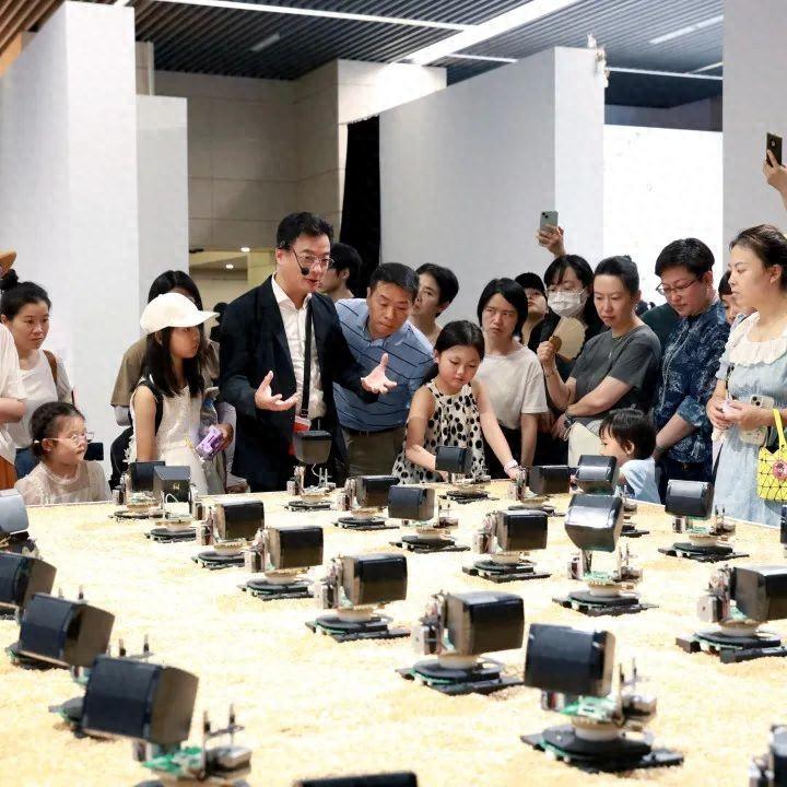 隨金江波走進元宇宙的藝術