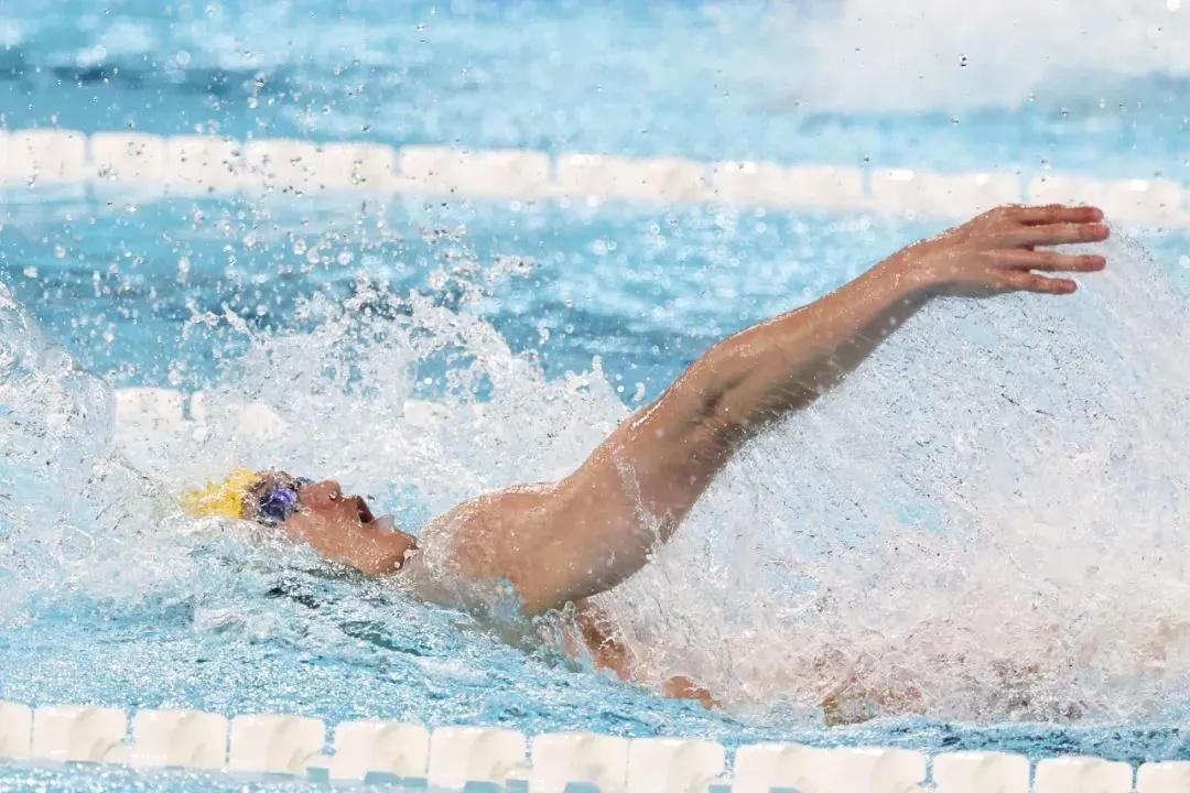 打破壟斷,歷史首金!男子4×100米混合泳接力奪冠,上海高校學子再創(chuàng)佳績!