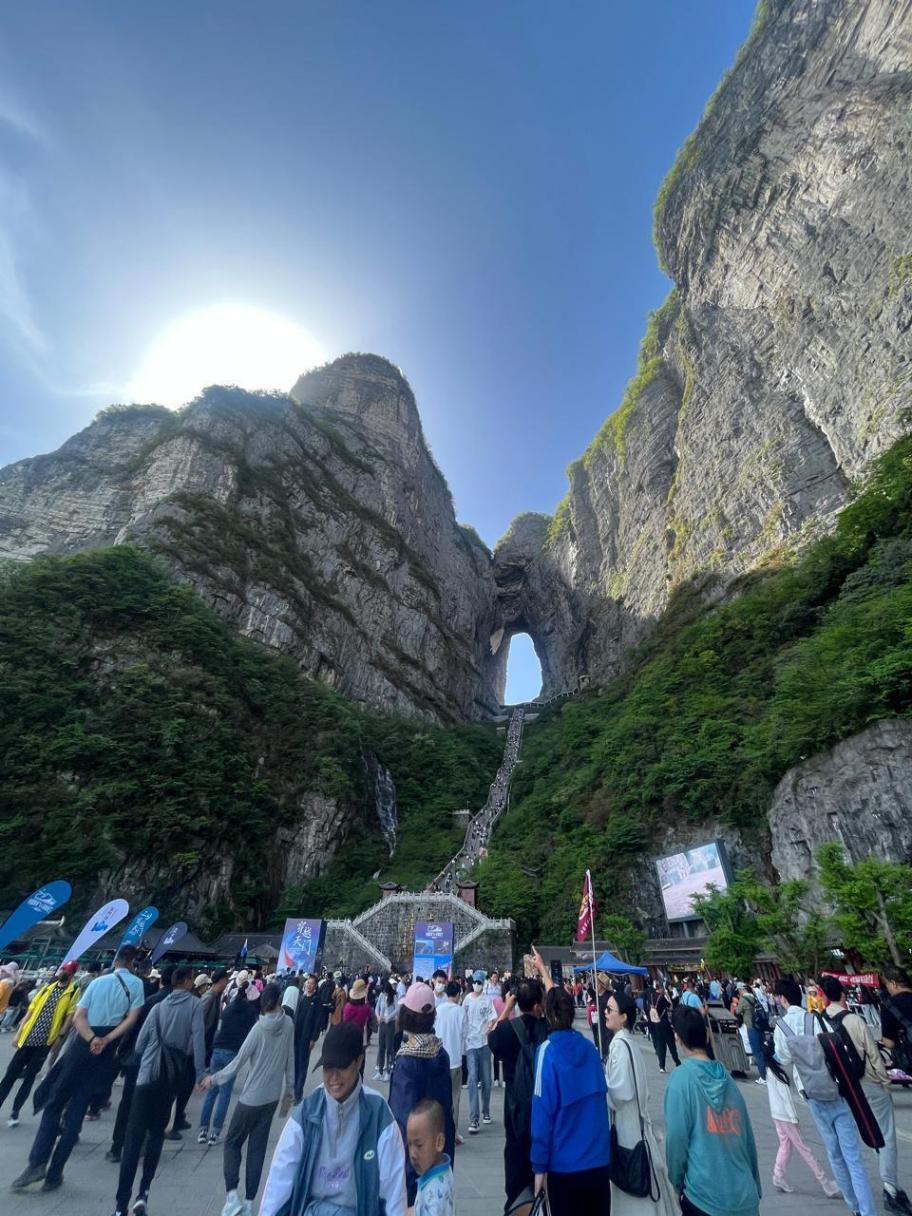 張家界景區被拆分收費?不實