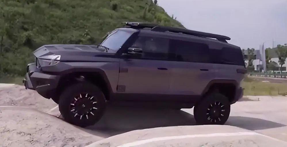 周鴻祎將考駕照