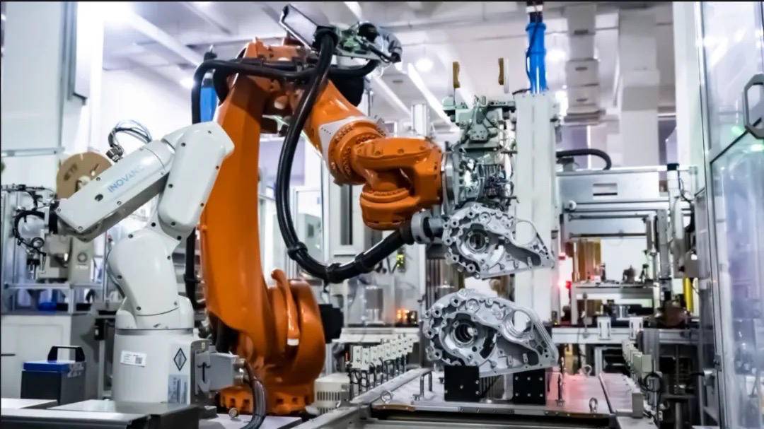 中國首個百萬下線新勢力車企誕生!理想第100萬輛整車下線