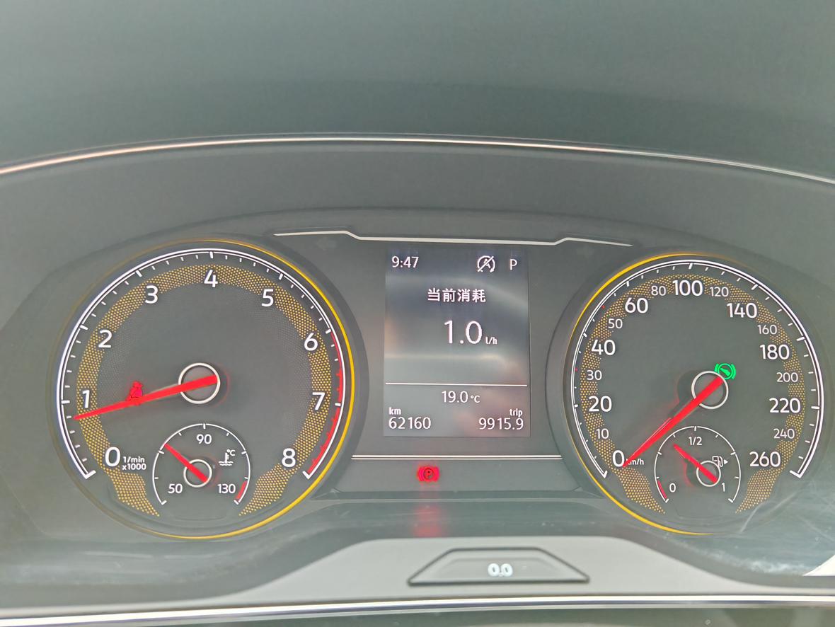 2020款帕薩特跑了6.2萬公里僅售12.38萬,值嗎?