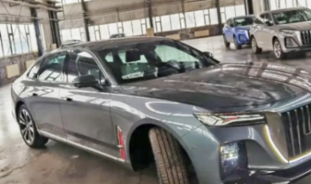 新紅旗H9實曝光,或新增四驅,能否銷量翻番?