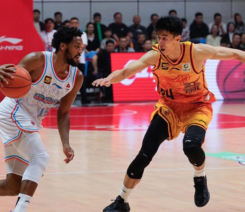 CBA積分榜:北汽獨秀,遼籃第四,高速力壓廣東,蘇滬牽手如故