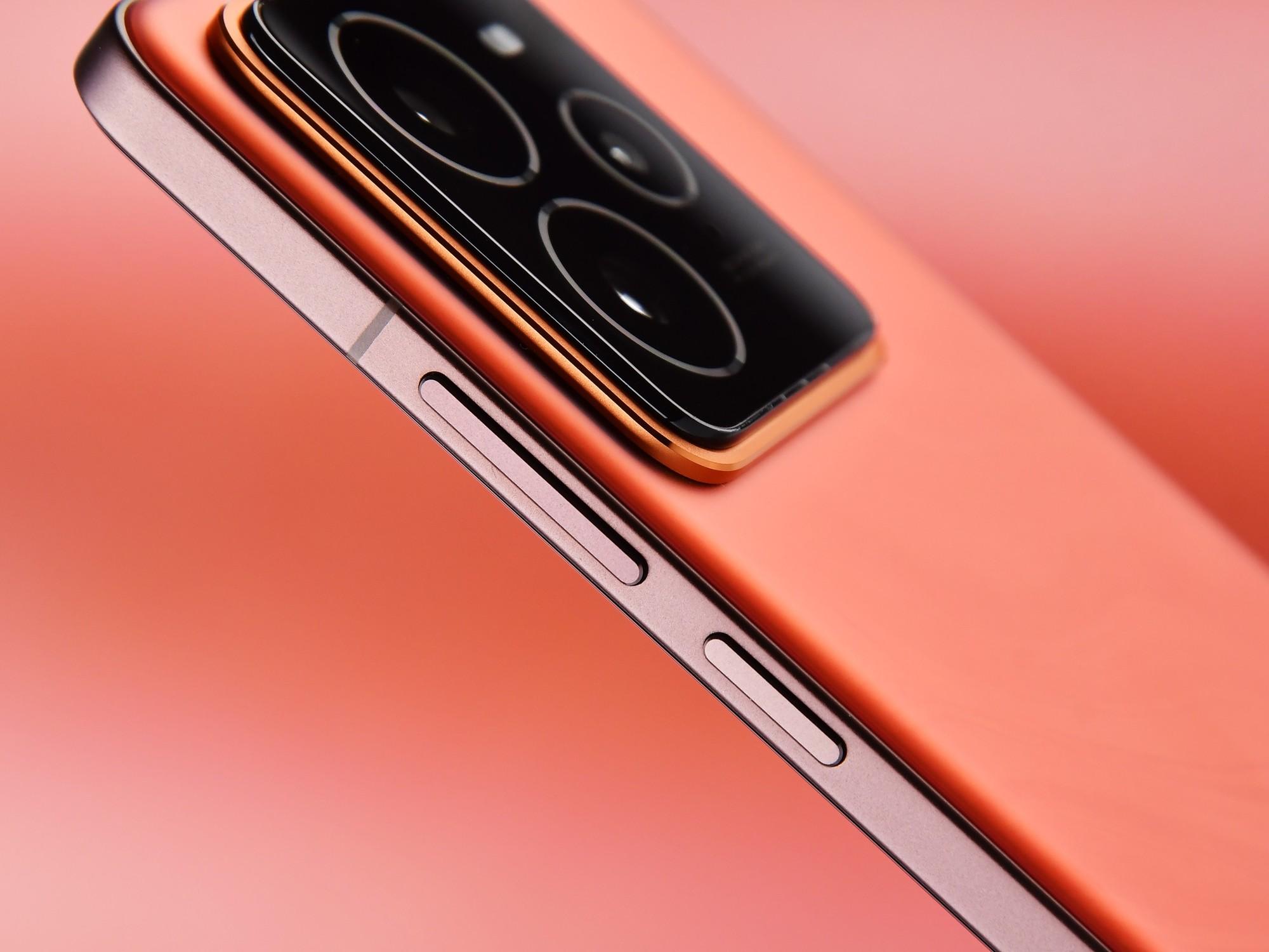 真我GT7 Pro全面評(píng)測(cè):歡迎來到“徐起廣場(chǎng)2.0”