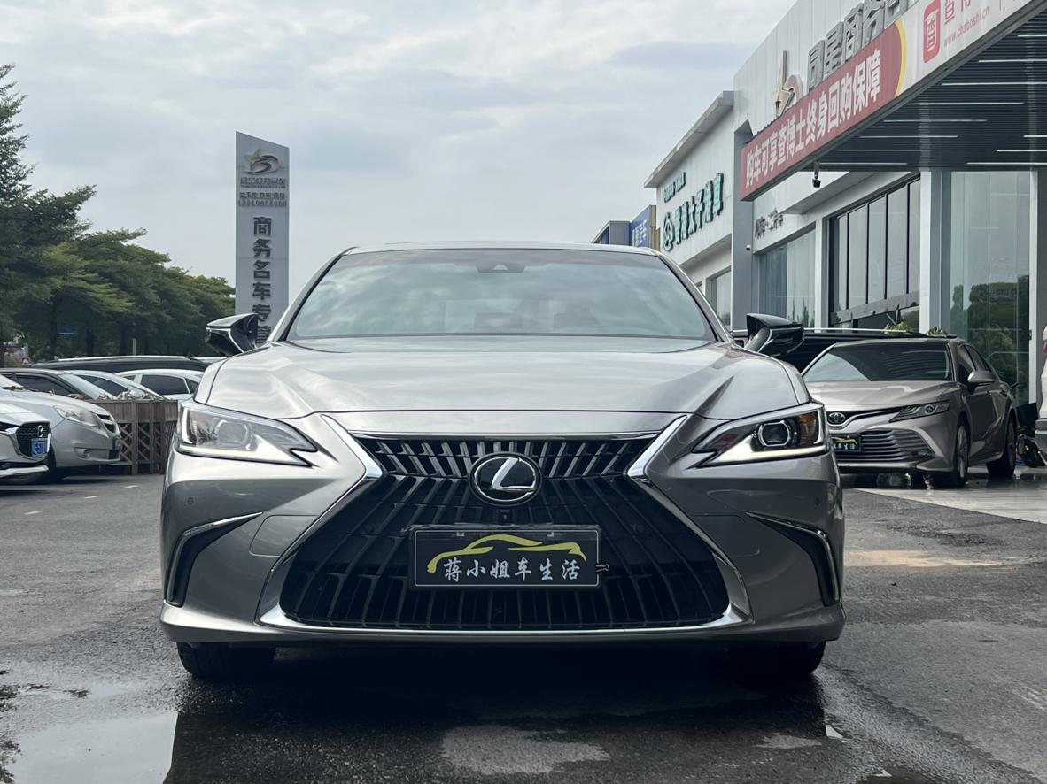 3次過戶的 2021款雷克薩斯ES報價 20.88萬,值嗎?