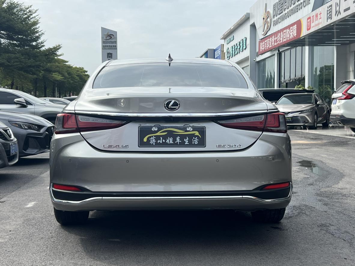 3次過戶的 2021款雷克薩斯ES報價 20.88萬,值嗎?