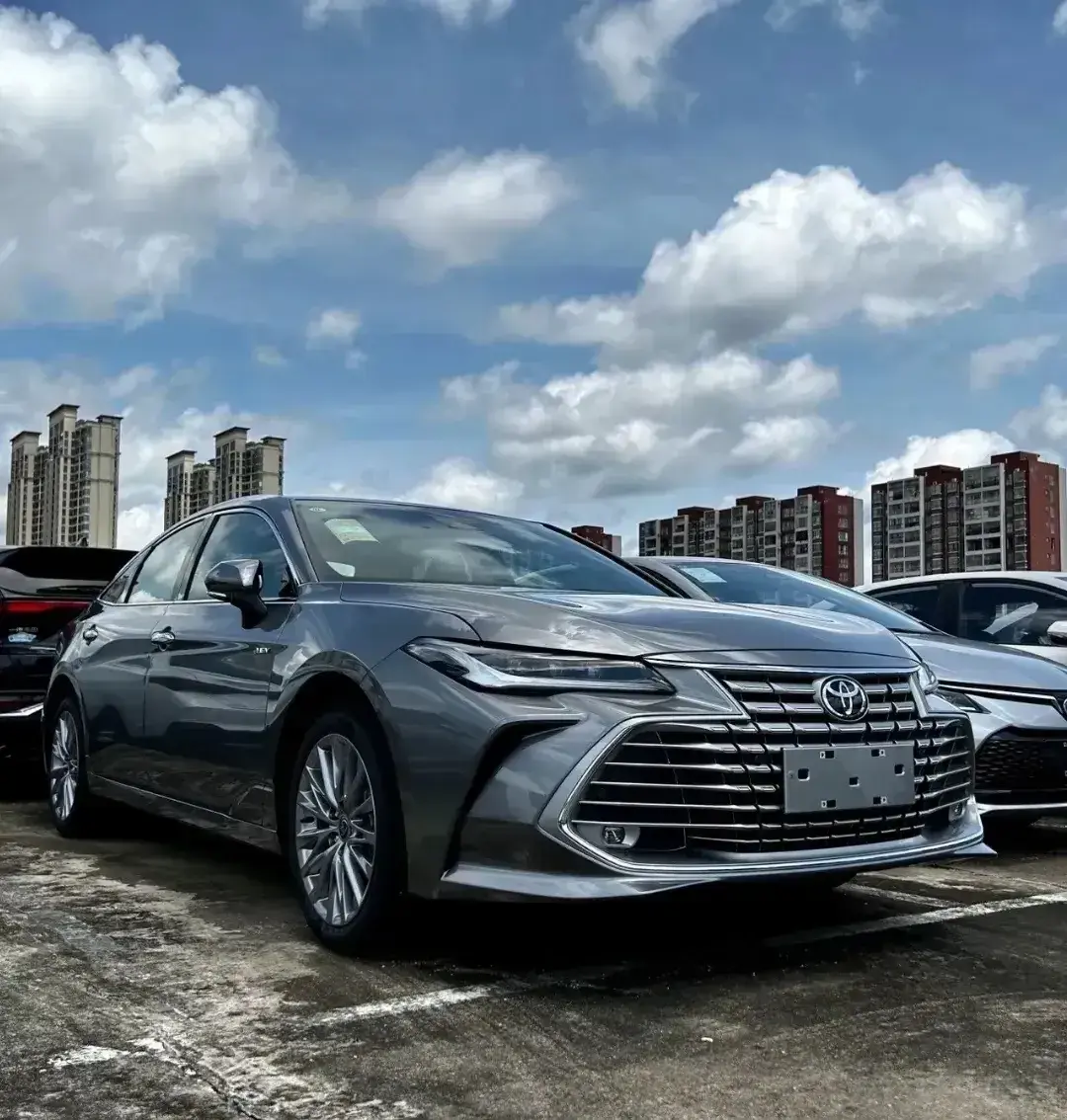 豐田全新亞洲龍:配2.0L+ CVT 無級變速,內置8155P芯片,值得買嗎