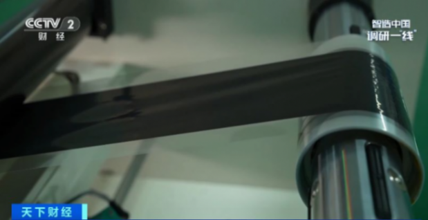 機器人讓工作效率提高1000%!記者探訪氫燃料電池系統生產線→