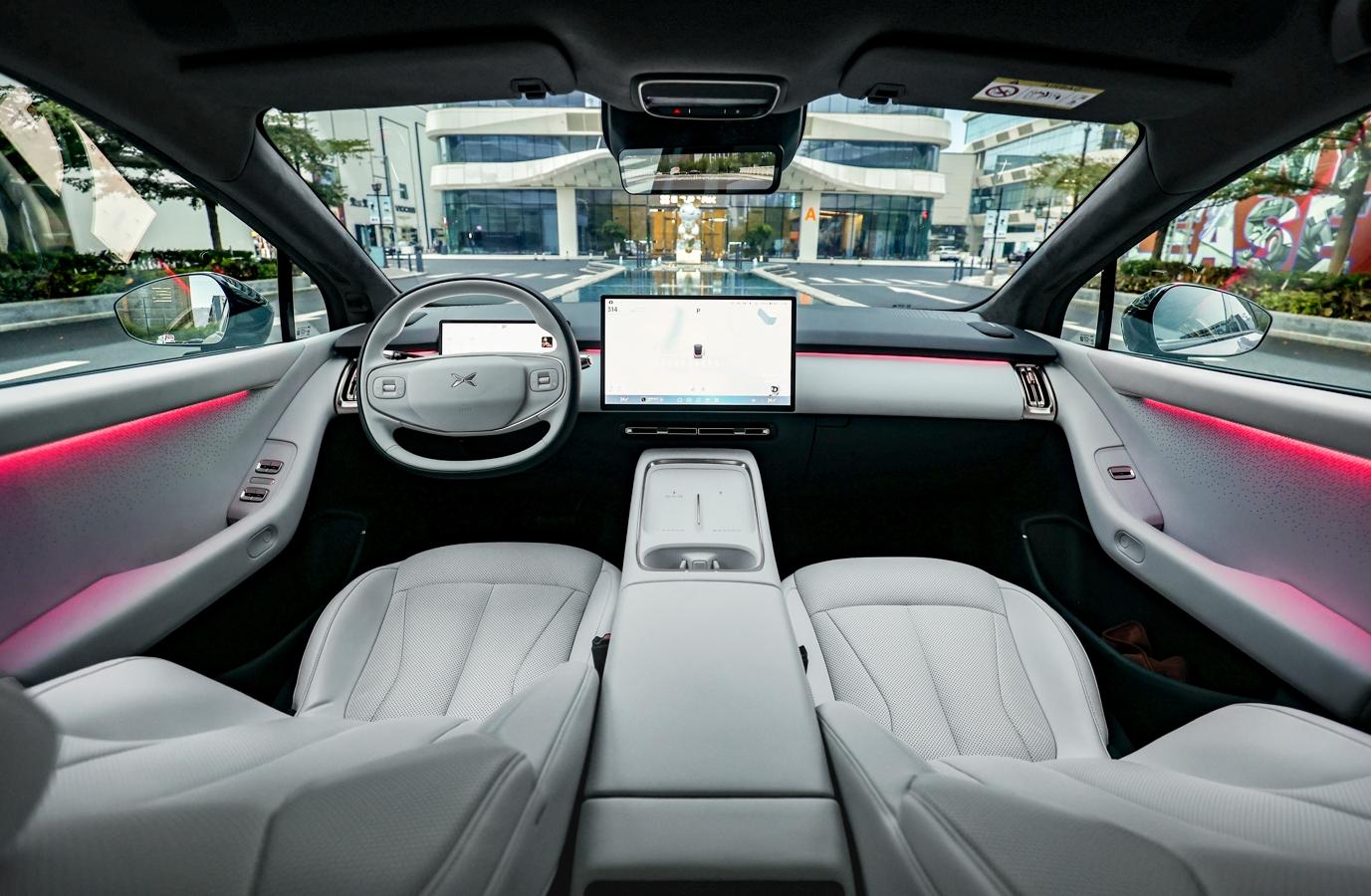 欲重新定義科技豪華,小鵬P7+ 18.68萬元起售