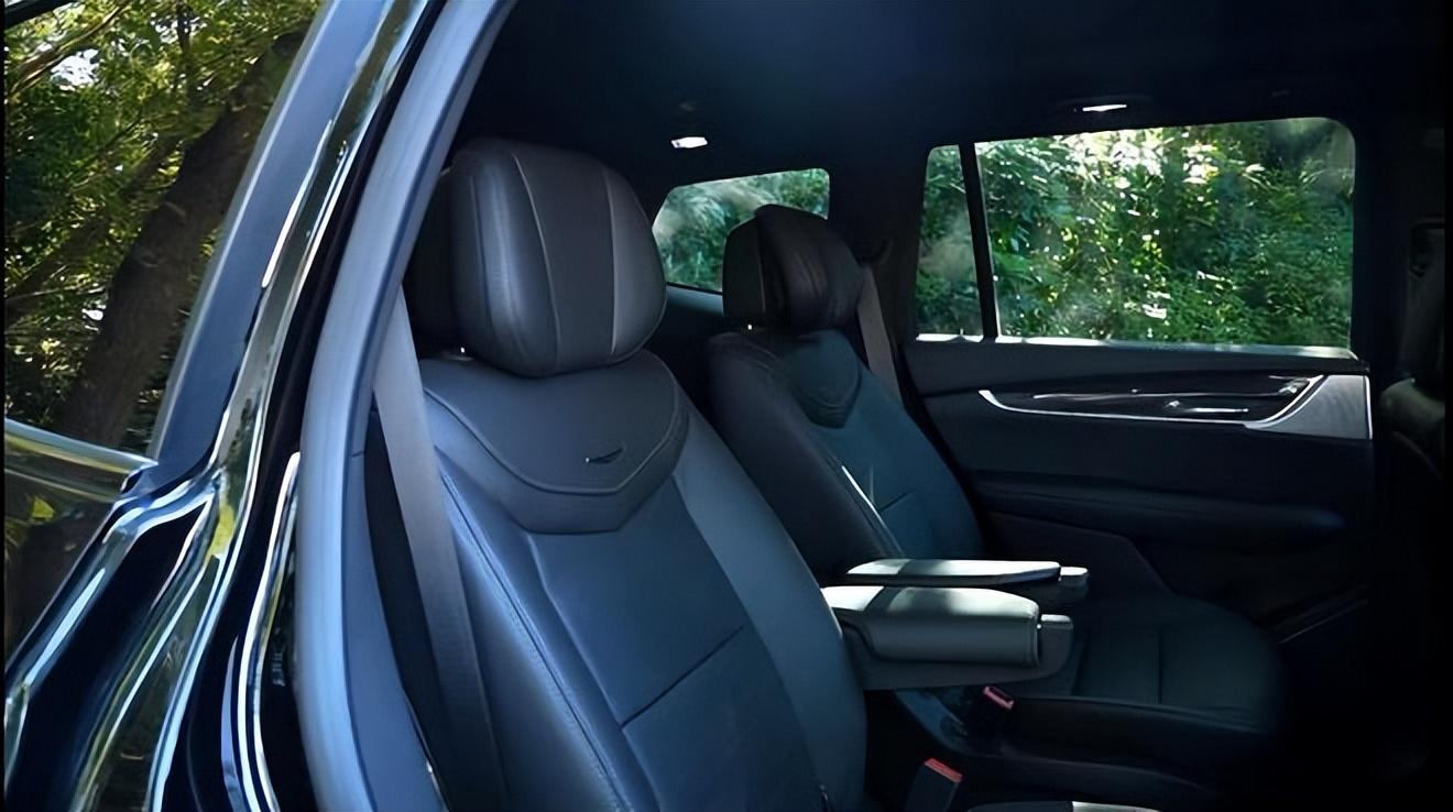 外觀小改 座椅升級 試駕新款凱迪拉克XT6