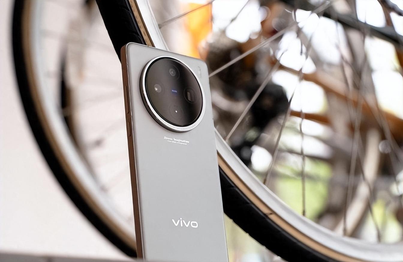 OPPO和VIVO 誰先倒下?如今的形勢下,他們該如何保持競爭力