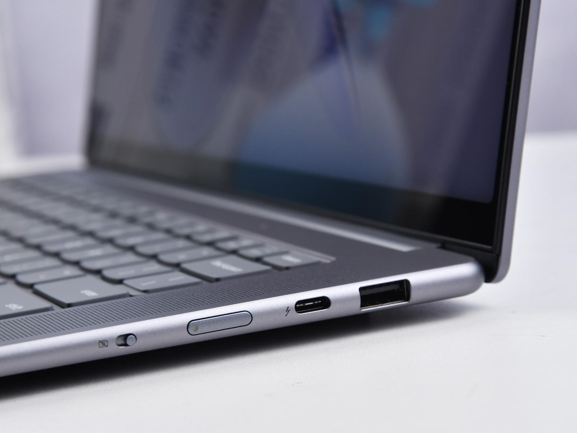 酷睿Ultra搭配AI為生產力提速!上手體驗聯想YOGA Air 15 Aura AI元啟版