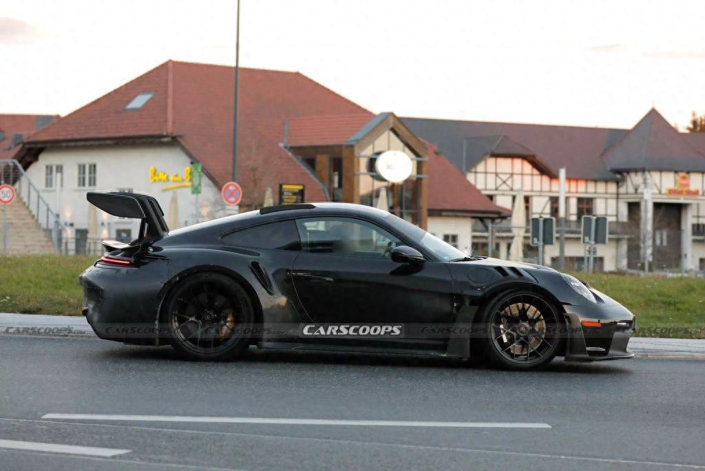 2025款保時捷911 GT3 RS超跑路測圖曝光,自然吸氣的最后一舞