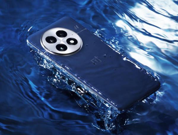 Redmi一加iQOO真我四大新機混戰 驍龍2K屏VS天璣1.5K屏