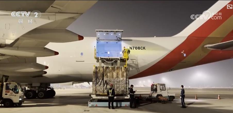 我國跨境電商跑出加速度 點燃外貿(mào)發(fā)展“新引擎”