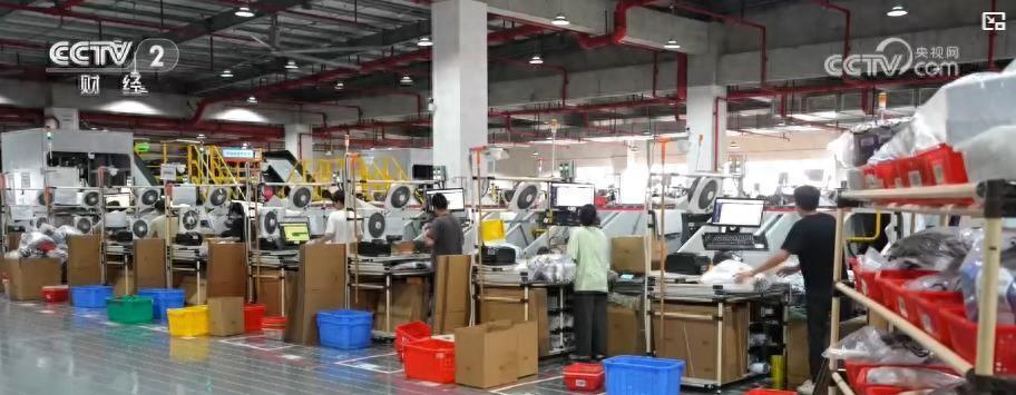 我國跨境電商跑出加速度 點燃外貿(mào)發(fā)展“新引擎”