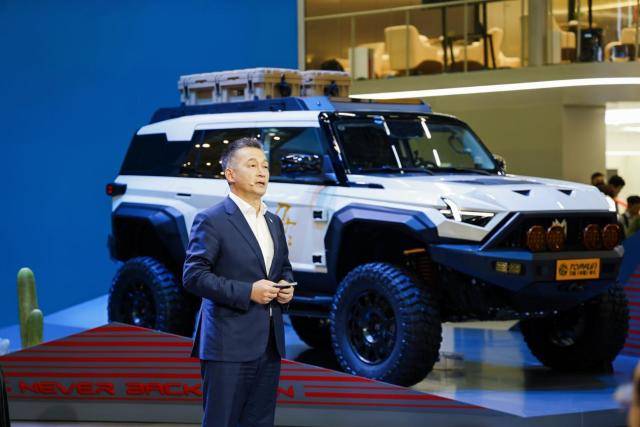 越野巔峰,領潮高定,東風猛士最強陣容閃耀廣州車展