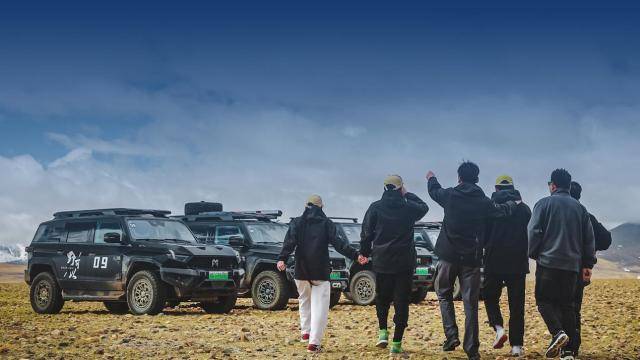 越野巔峰,領潮高定,東風猛士最強陣容閃耀廣州車展