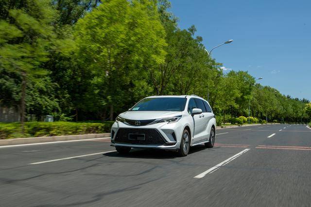 一汽豐田“上大分”!格瑞維亞限時(shí)鉅惠補(bǔ)貼中