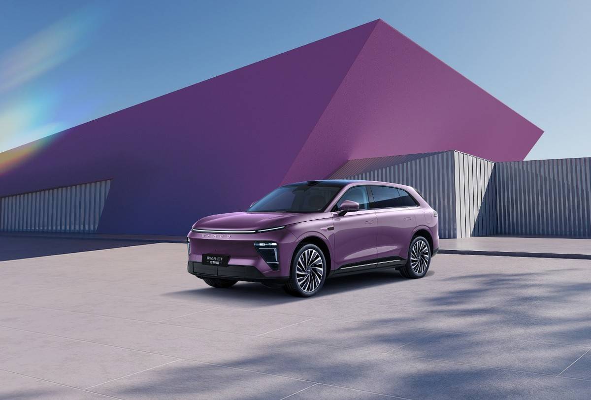 “十全十美”實力進階 全新星紀元ET增程四驅 預售24.98萬元起