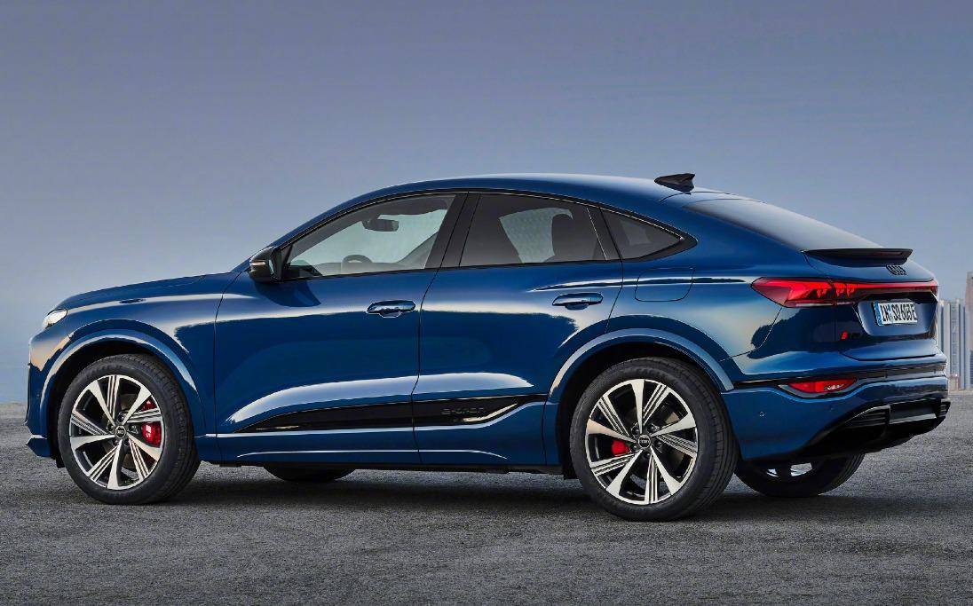 設計美學與科技的完美融合!奧迪Q6L Sportback e-tron首秀