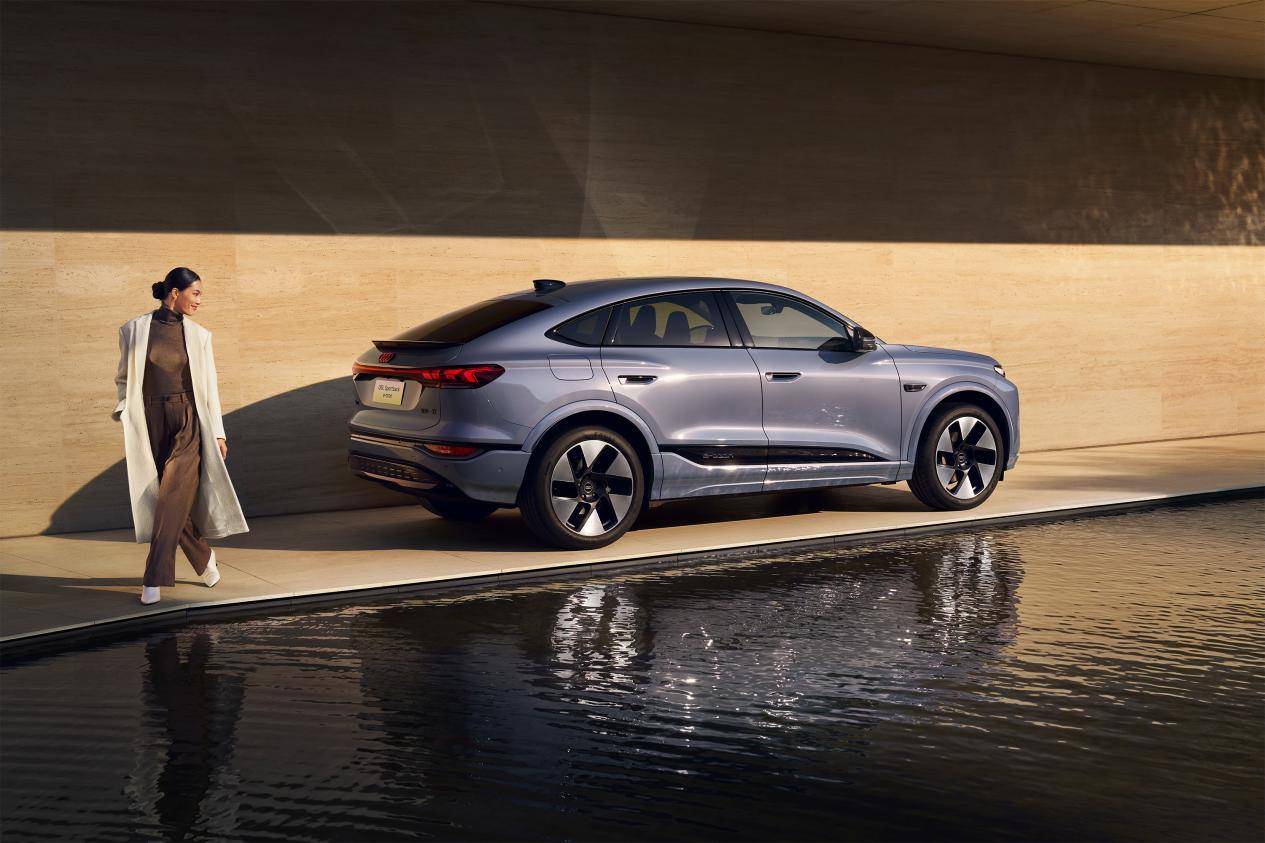 設計美學與科技的完美融合!奧迪Q6L Sportback e-tron首秀
