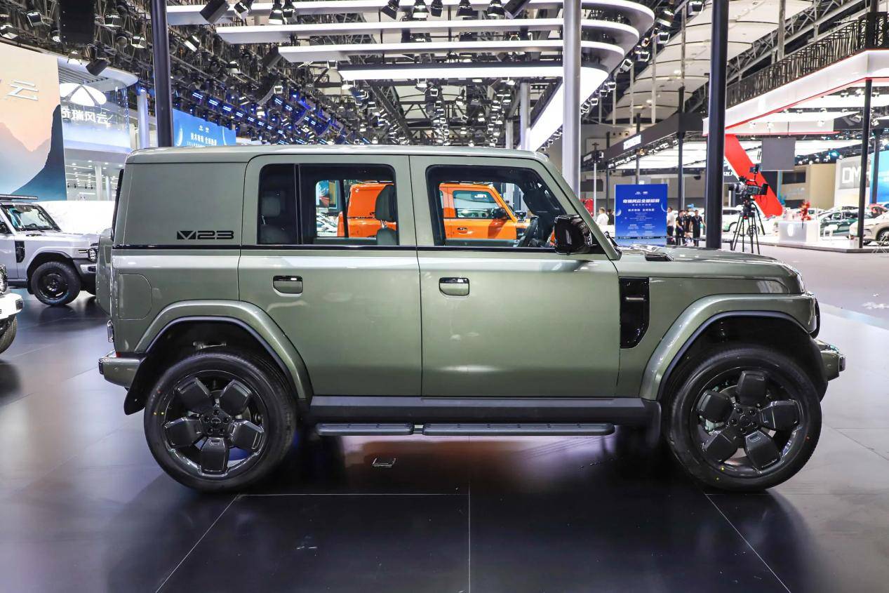 3930c6804314f6c6273fcd772f87f6b8~2508x0