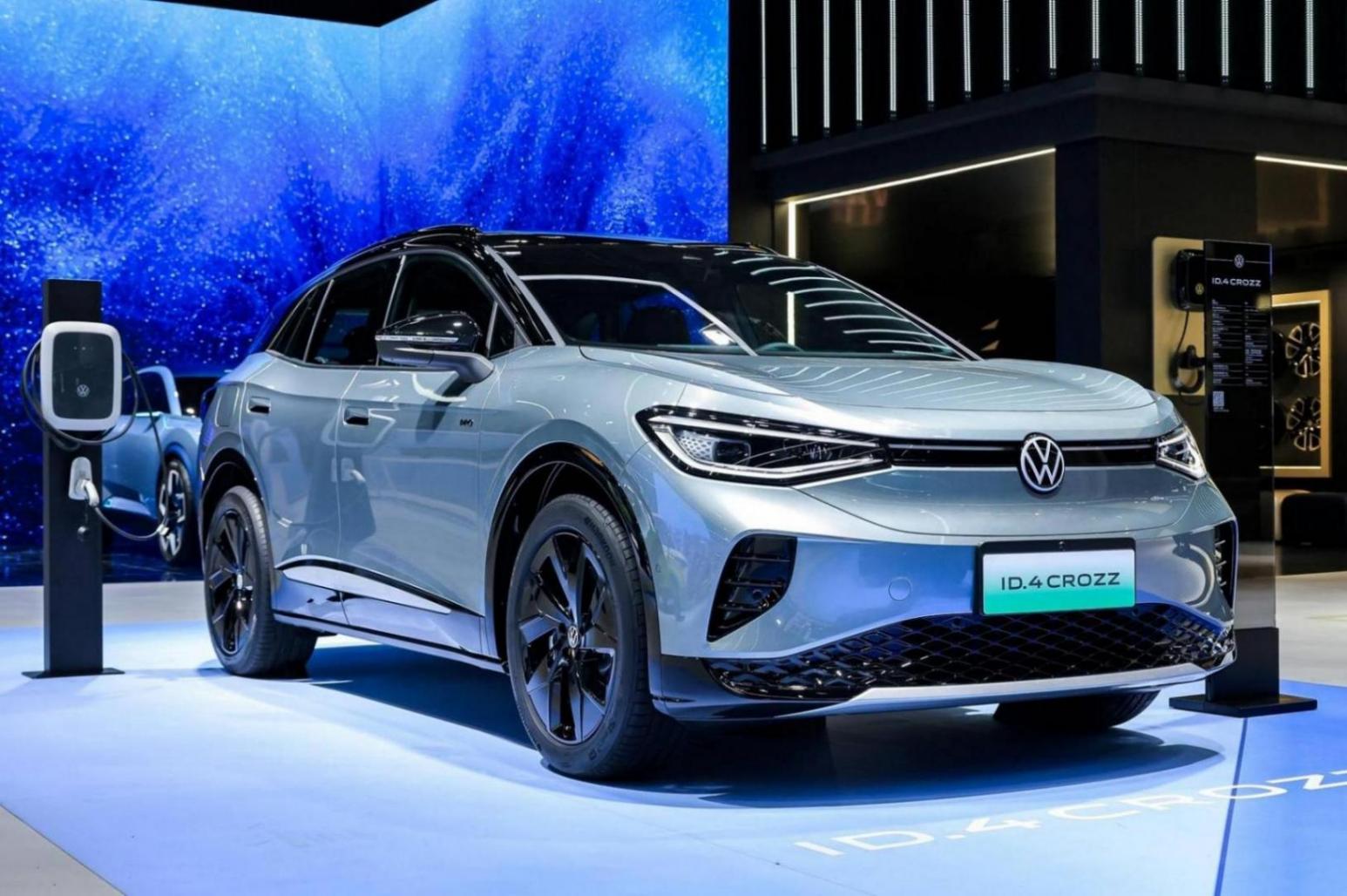 三款重磅車型亮相 一汽大眾攜家族強(qiáng)陣容閃耀廣州車展