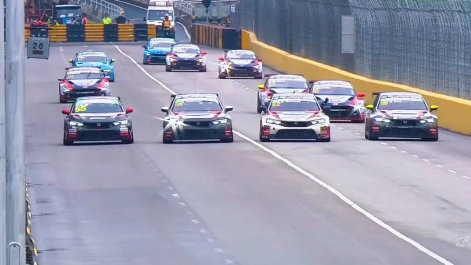 CIVIC TYPE R:奪冠 我很在行!