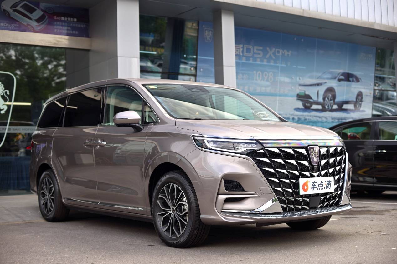 最適合家庭出行的“低油耗 長續航”MPV—榮威iMAX8 DMH新陸尊 _DSC9549_039