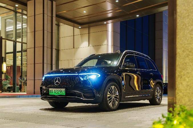 新一代梅賽德斯-奔馳EQA與EQB純電SUV 利星行汽車濟南地區上市