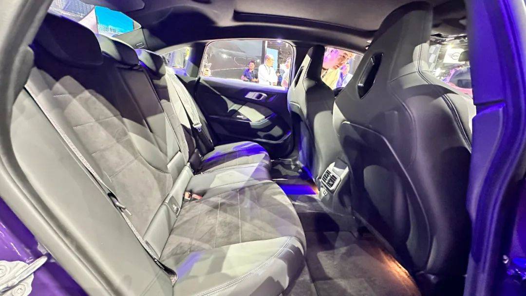 第一款國產(chǎn)的M性能轎車,搭載BMW最強(qiáng)2.0T四缸機(jī),還加長110mm!