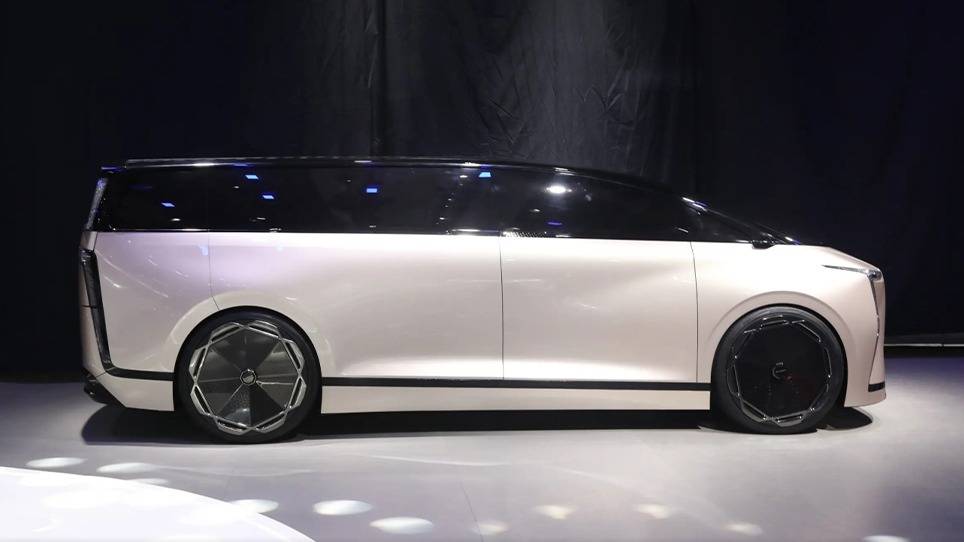 星途汽車發布高端MPV星紀元E08,啟動用戶共創計劃