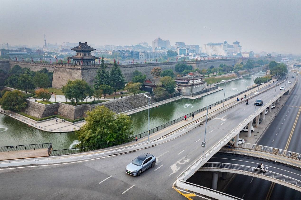 寶駿云海 縱橫古今 寶駿云海城市智駕挑戰(zhàn)賽·西安站
