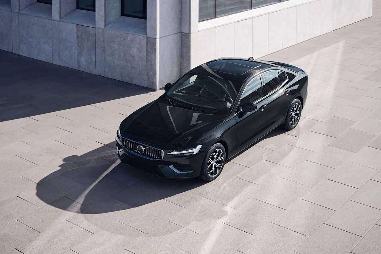 10月高端轎車銷量:E級第一,比C級還好賣,Z9GT進前十,i3回暖