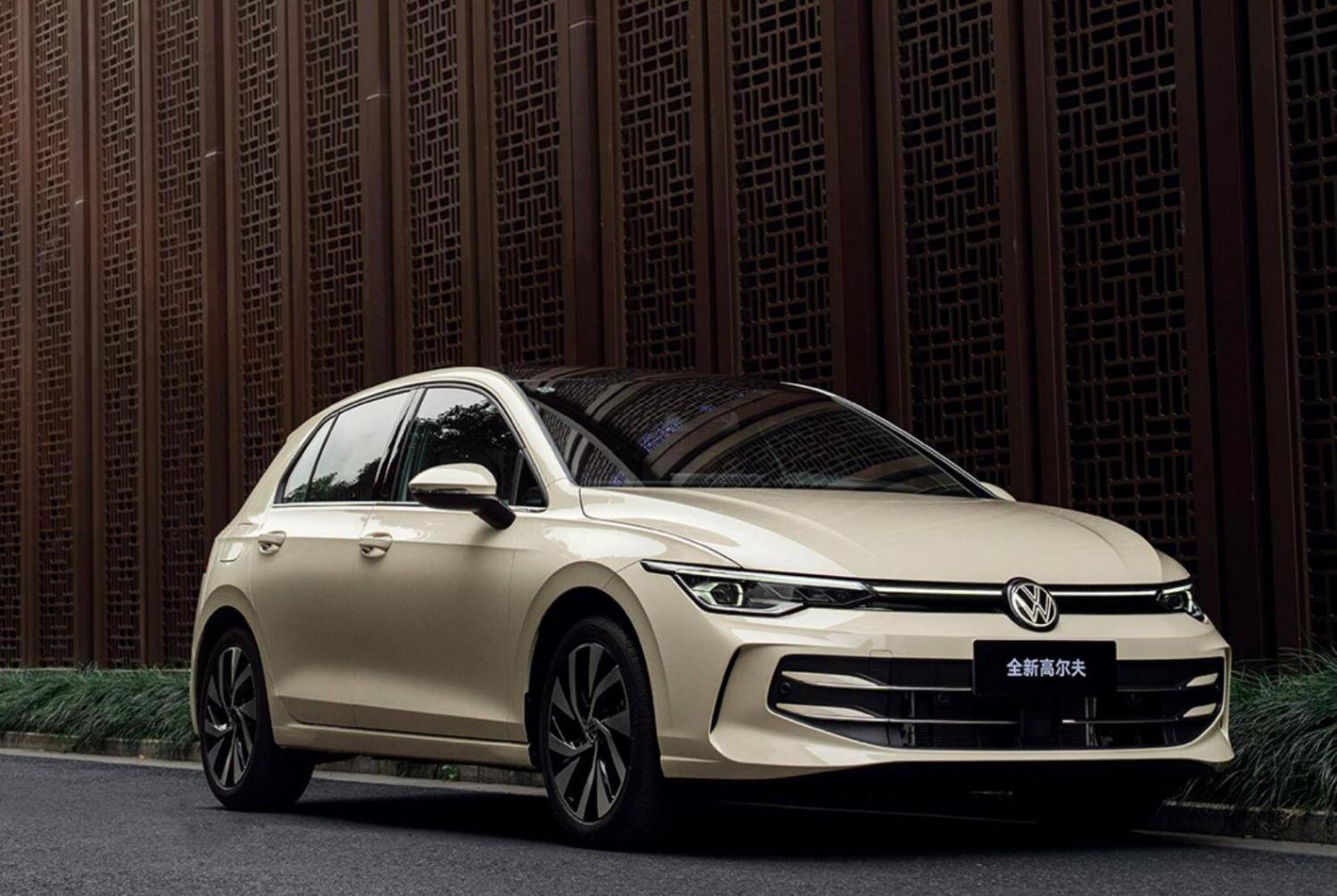 廣州車展 三款燃油轎車來襲 新款高爾夫、2025款?yuàn)W迪A4L領(lǐng)銜