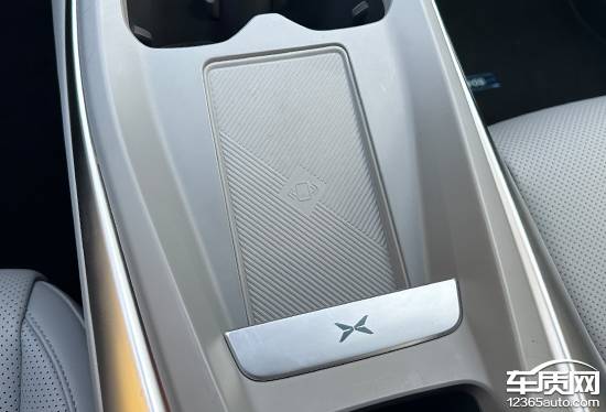 2024款小鵬MONA M03日常實用性測試報告