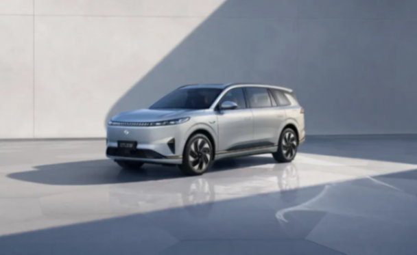 露營該選大五座還是大六座?選對車才能真正的“躺平”