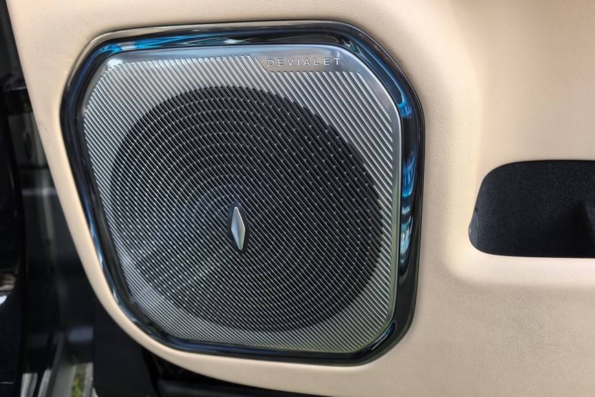 體驗方程豹 豹8,這款電驅越野,竟然更適合家用?